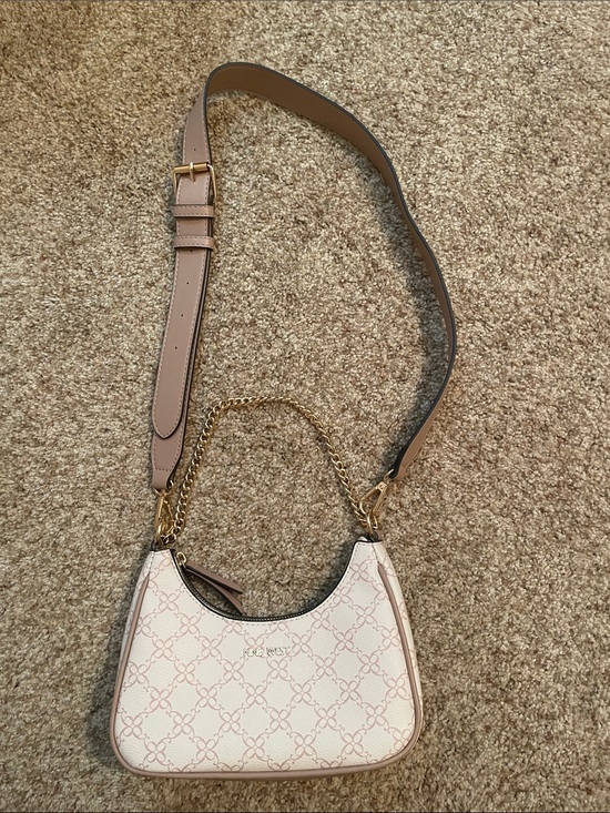 Nine West Handbags - Nine West Blush Pink Patterned Shoulder Bag with Gold Chain Strap